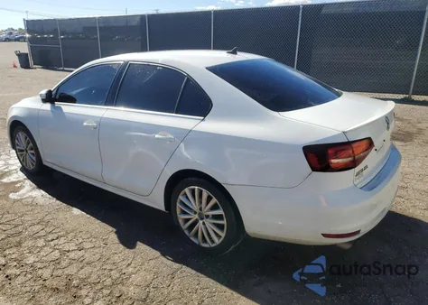 2016 Volkswagen Jetta Sel z USA, uszkodzony, nr VIN 3VWL17AJ4GM223494